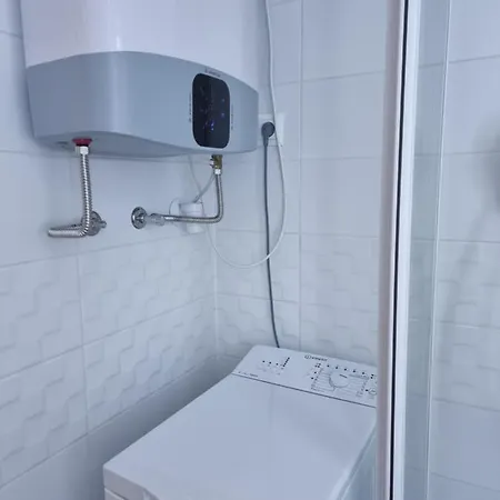 Apartment Silver *